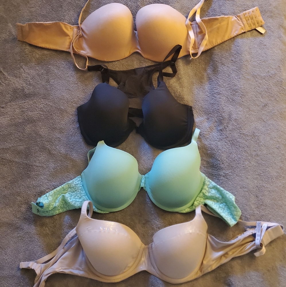 Lot of 4 34DD Victorias Secret Bras